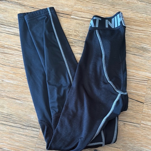 Nike Black Leggings Full-Length Athletic Fit - Picture 6 of 7